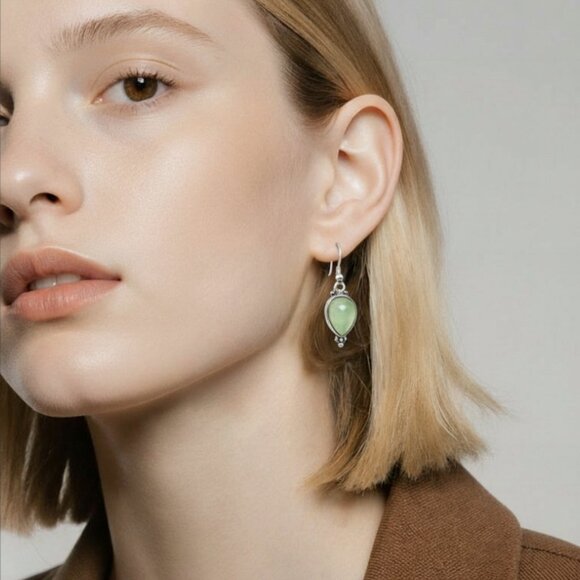 Prehnite 925 Sterling Silver Necklace and Earrings - Picture 8 of 8